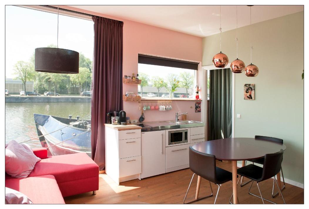 Private Guesthouse Bnb The Waterhouse Houseboat Amsterdam Exteriér fotografie